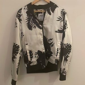 Zara mens black/off white jacket